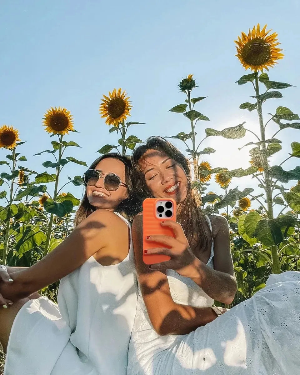 Hard Corrugated Pattern Mobile Cover Wireless Charge Magnetic 3D Luggage Design Phone Case for iPhone 16 15 14 Pro Max Plus