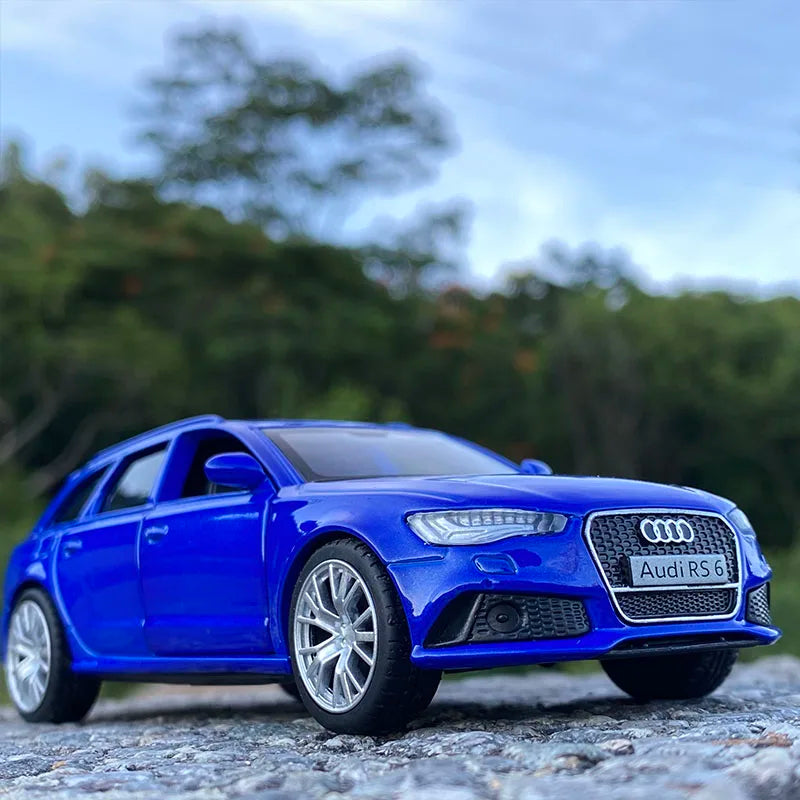 1:36 RS6 Station Wagon Car Model Alloy Diecasts Toy Vehicles Car Metal Model High Simulation Pull Back Collection Childrens Gift