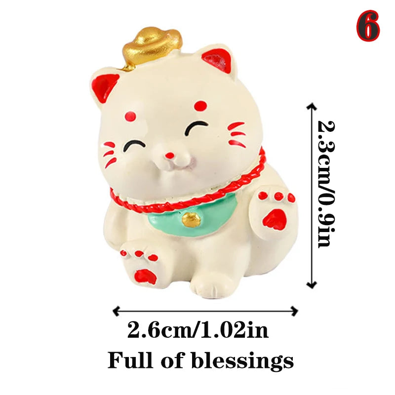 Cartoon Lucky Cat Decorative Accessories Environmental Resin Car Ornaments Mini Landscape