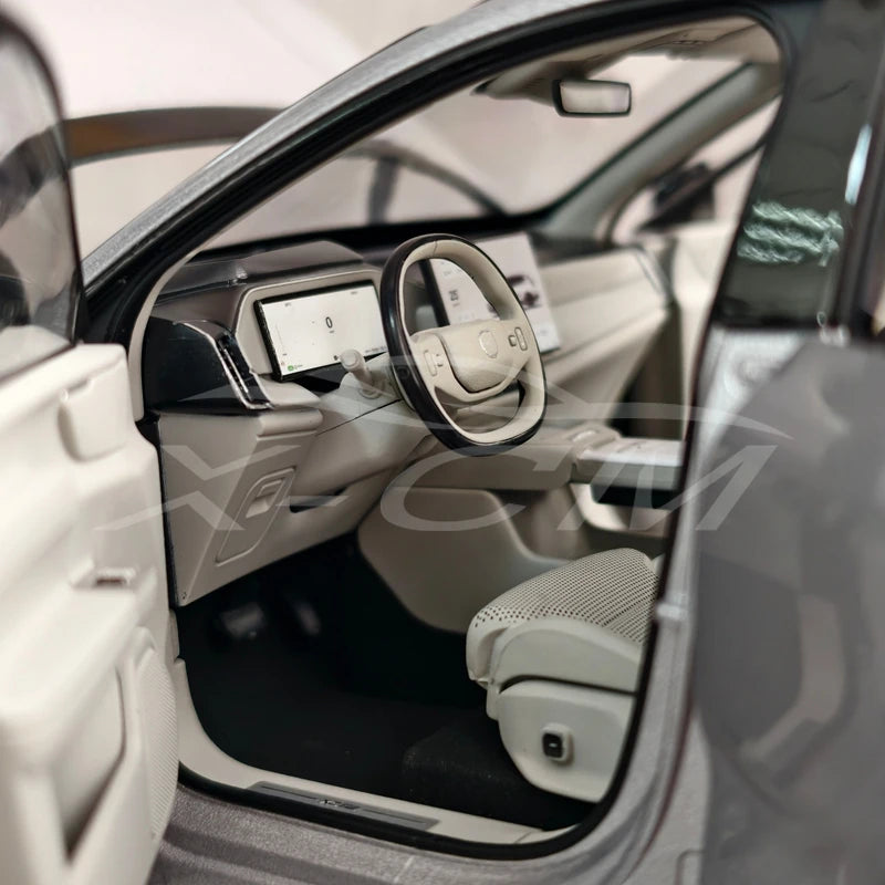 1/18 Diecast Model Car Model XC70 Gifts for Collectors