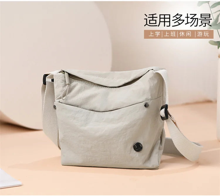 Ultra-light Nylon Crossbody Bag for Women Adjustable Wide Strap Lightweight Women's Bag Zipper Closure Stylish Messenger Bag