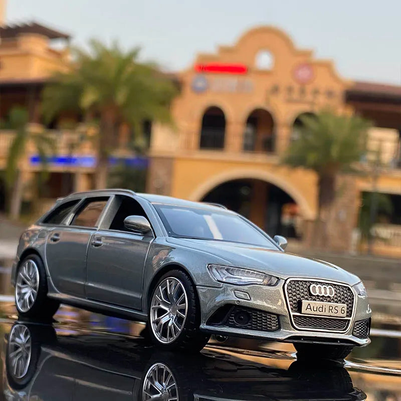 1:36 RS6 Station Wagon Car Model Alloy Diecasts Toy Vehicles Car Metal Model High Simulation Pull Back Collection Childrens Gift