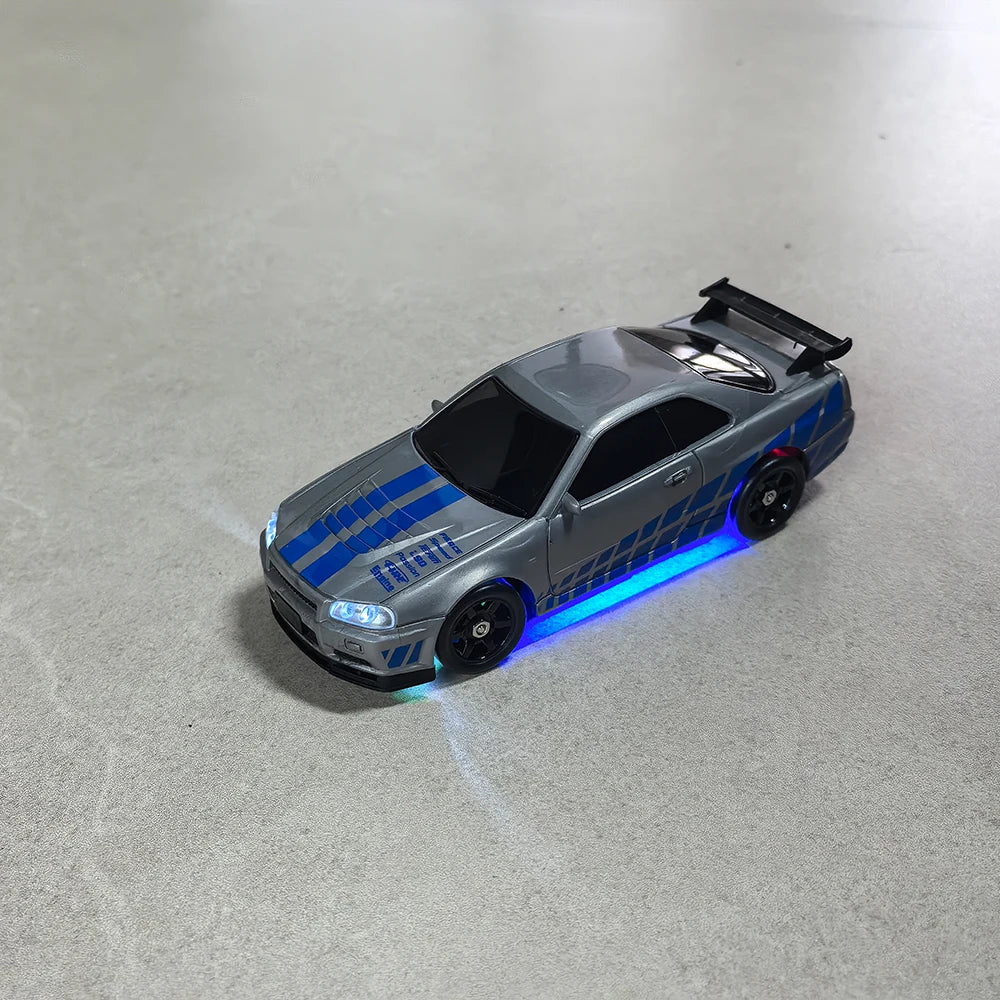 HBToys 1:43 Scale RC Car Simulation Racing Model Dual-Body Dual-Tire Version 2.4G 4WD ESP Gyro Drift Car for Toy Hobbies