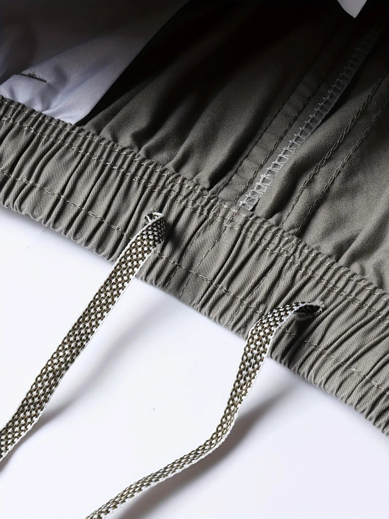 Cotton Cargo Shorts Men's Lightweight Breathable Solid Color Drawstring Waist with Zipper Pockets Casual Summer Short Pants