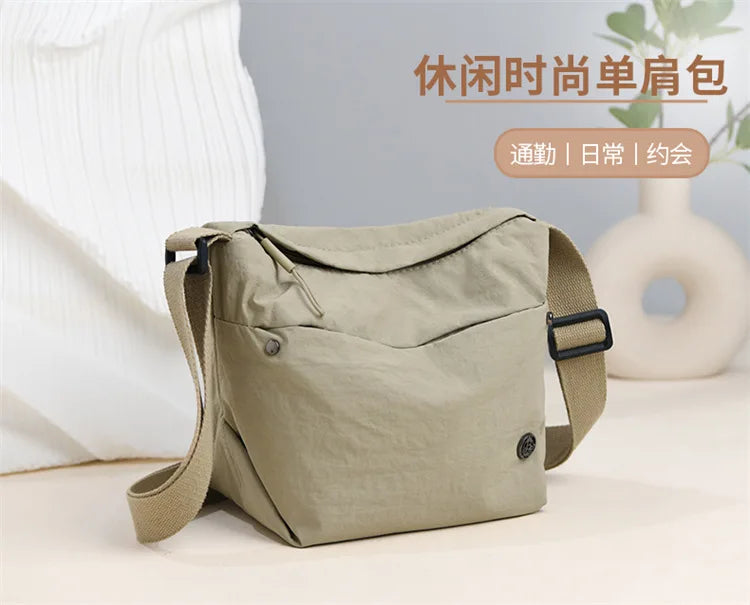 Ultra-light Nylon Crossbody Bag for Women Adjustable Wide Strap Lightweight Women's Bag Zipper Closure Stylish Messenger Bag