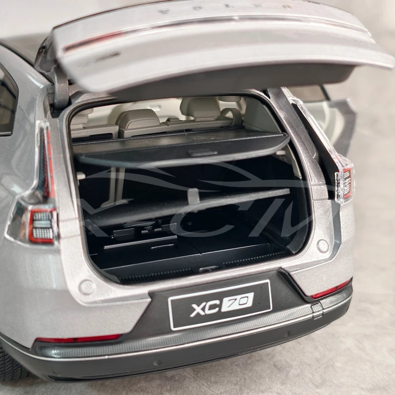 1/18 Diecast Model Car Model XC70 Gifts for Collectors