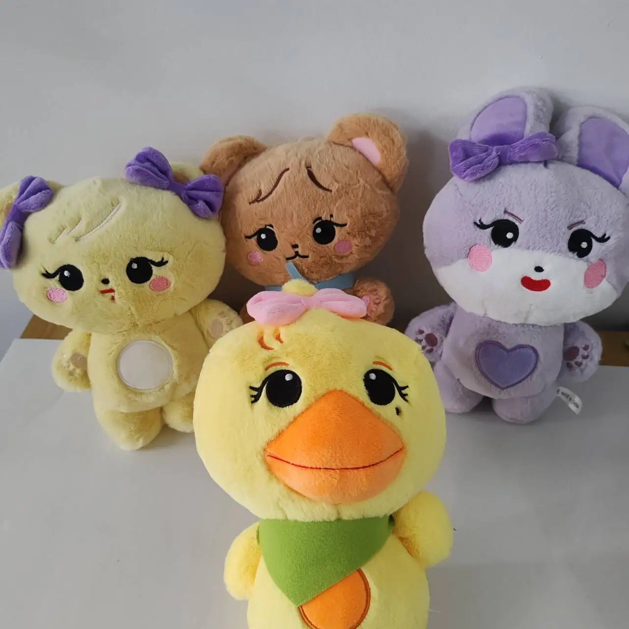 20cm kpop Pink Character Plush Doll BORN PINK World Tour Official Plushies Jennie Lisa Rose Jisoo Kawaii Stuffed Animals