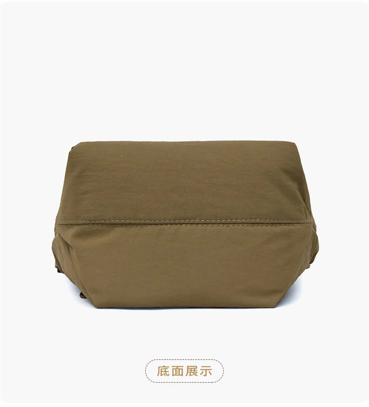 Ultra-light Nylon Crossbody Bag for Women Adjustable Wide Strap Lightweight Women's Bag Zipper Closure Stylish Messenger Bag