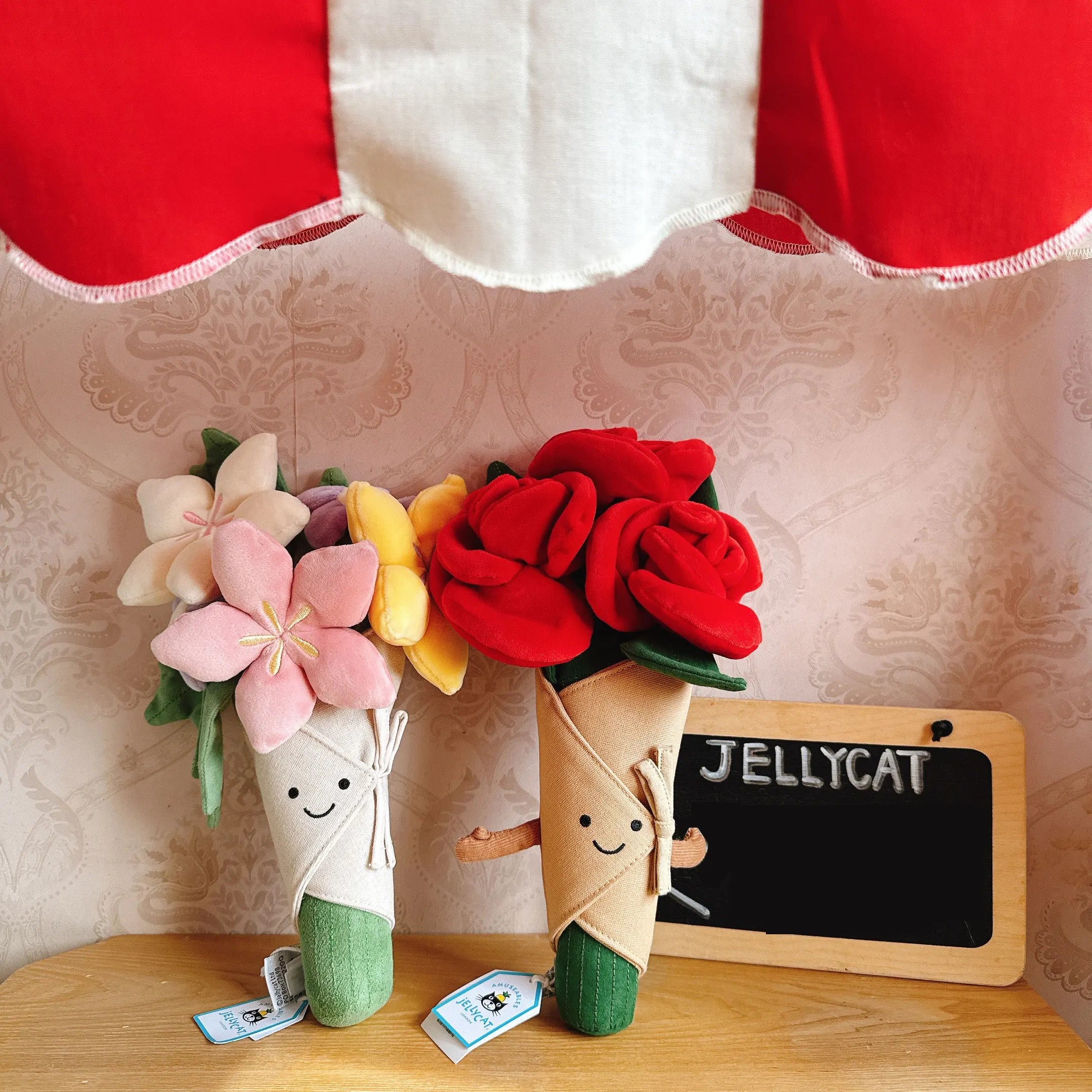 Jelly and Cat Rose Bouquet Hand Bouquet Engagement Wedding Birthday Valentine's Day Gift Plush Toy Cartoon Cute Gift Doll