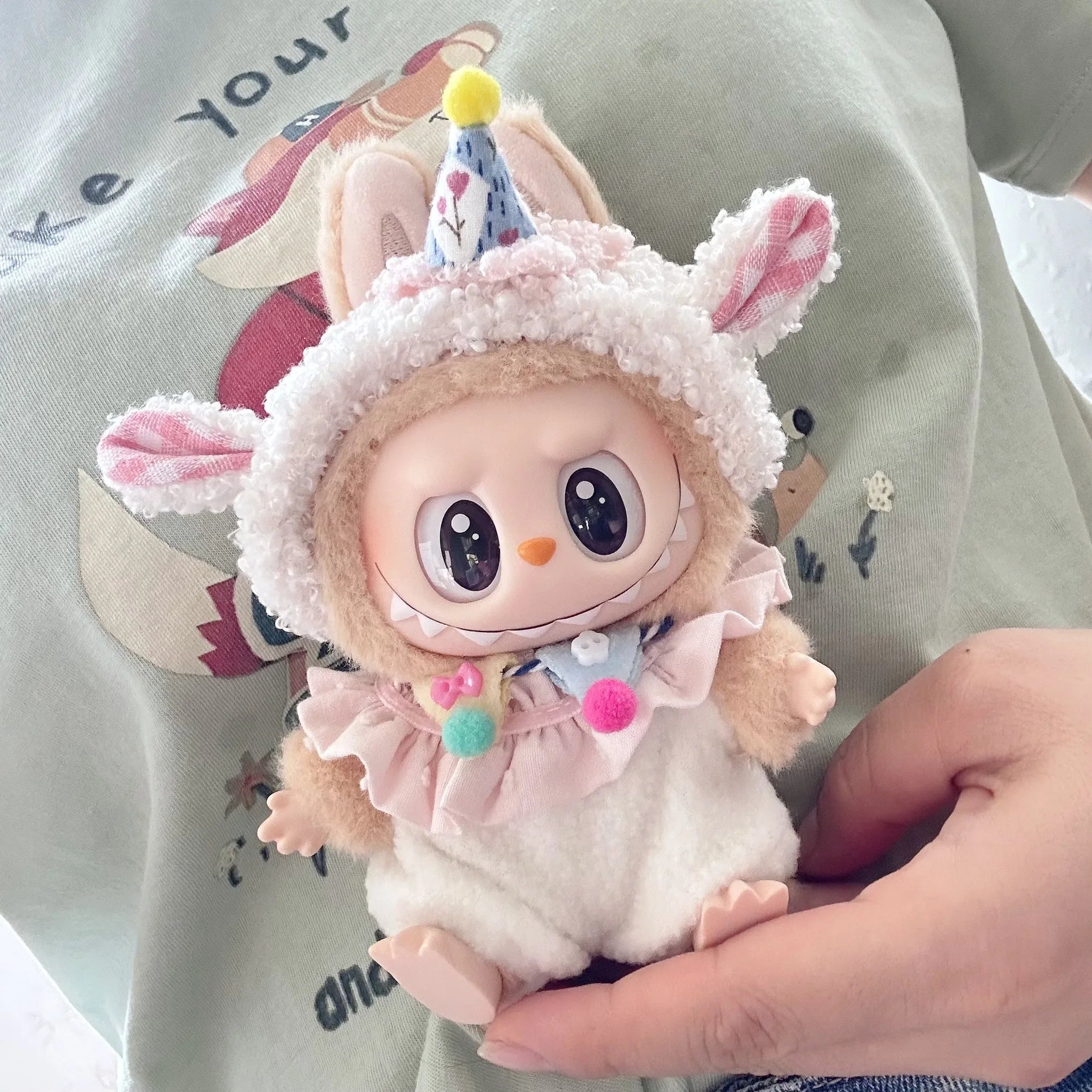 17cm Labubu Idol Dolls Sitting Party Clothing Outfit Accessories Cute Mini The Monster Camellia Dress only clothes
