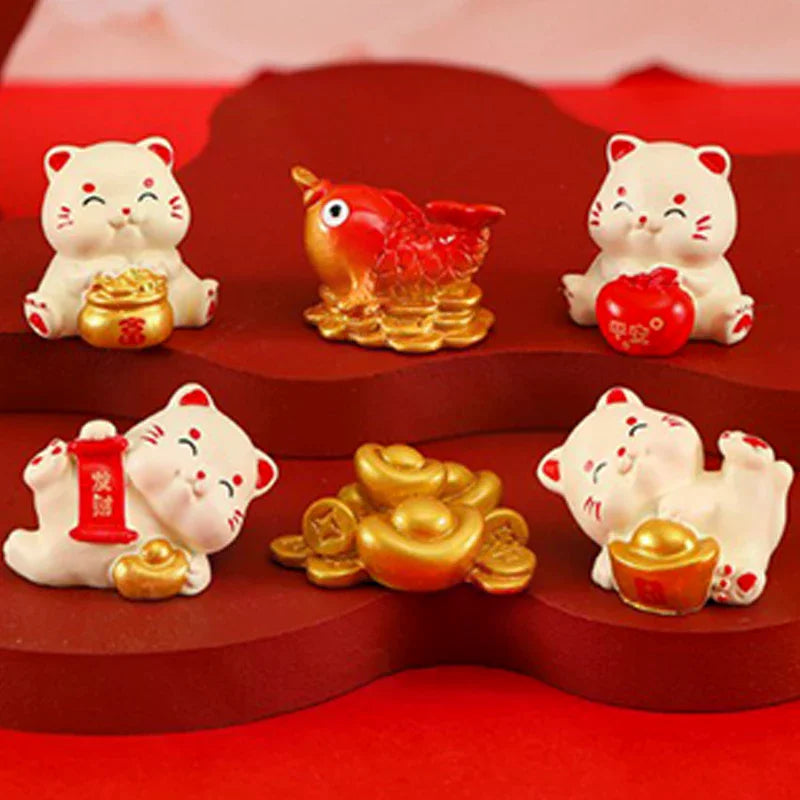 Cartoon Lucky Cat Decorative Accessories Environmental Resin Car Ornaments Mini Landscape