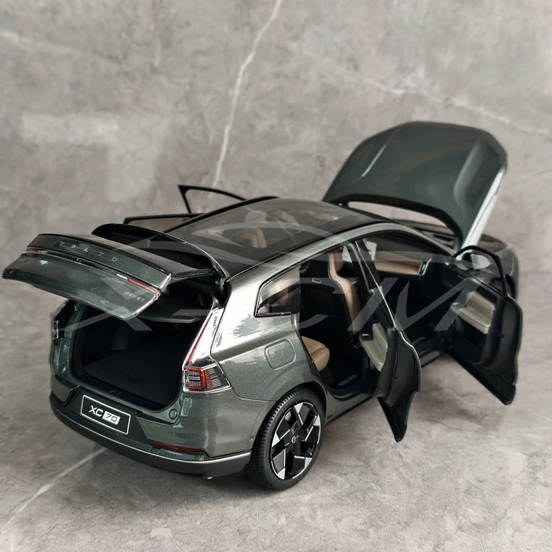 1/18 Diecast Model Car Model XC70 Gifts for Collectors