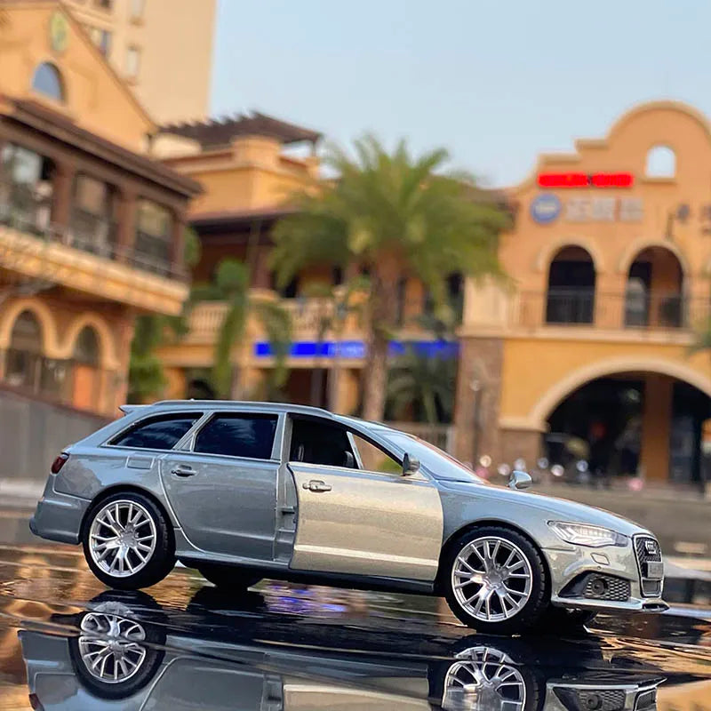 1:36 RS6 Station Wagon Car Model Alloy Diecasts Toy Vehicles Car Metal Model High Simulation Pull Back Collection Childrens Gift