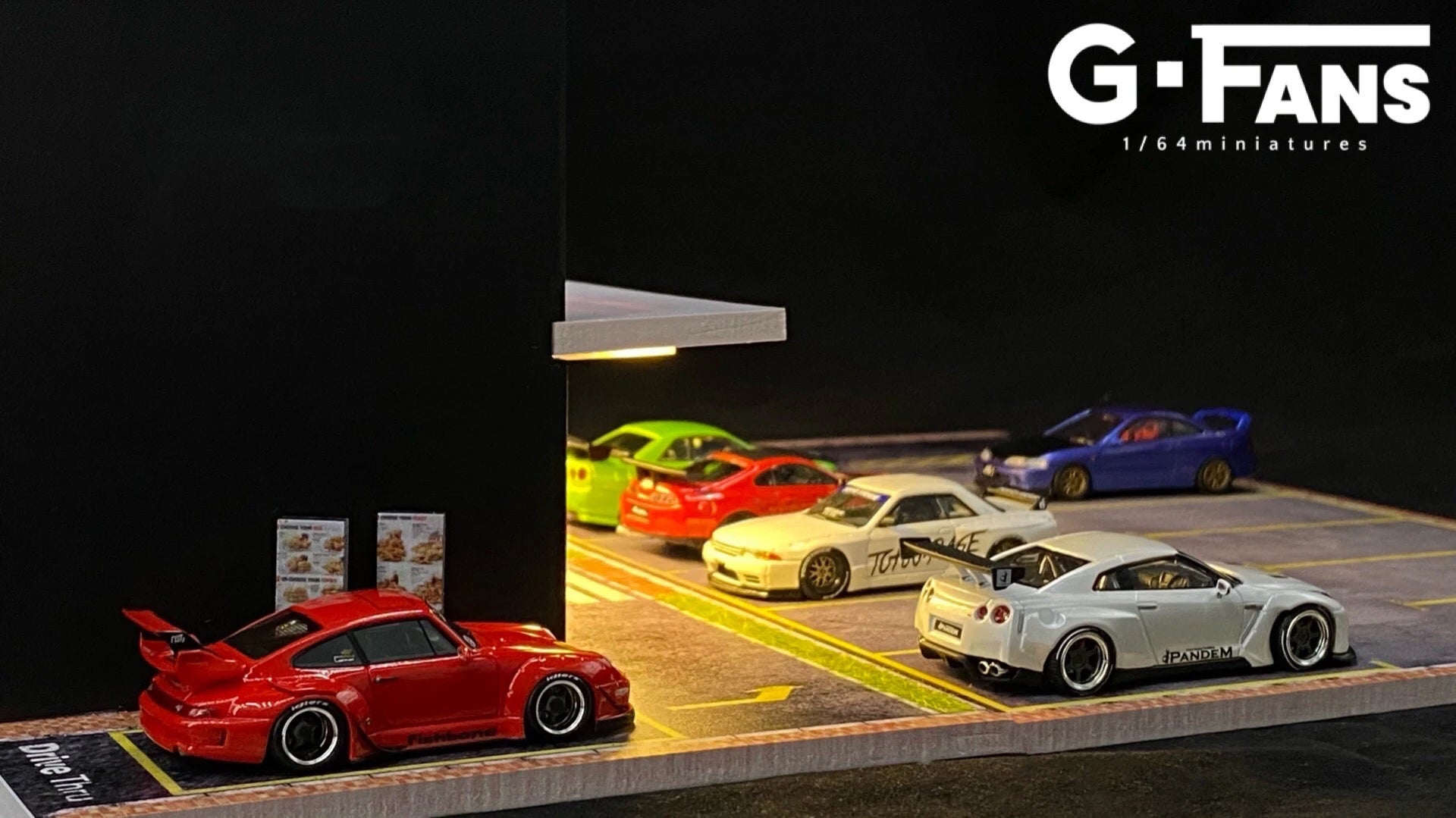 GFans NEW 1:64 Scale Diorama Car Garage Model Parking Lot for Display Gifts Scene Collection Display Car Assembly Scenes Toy