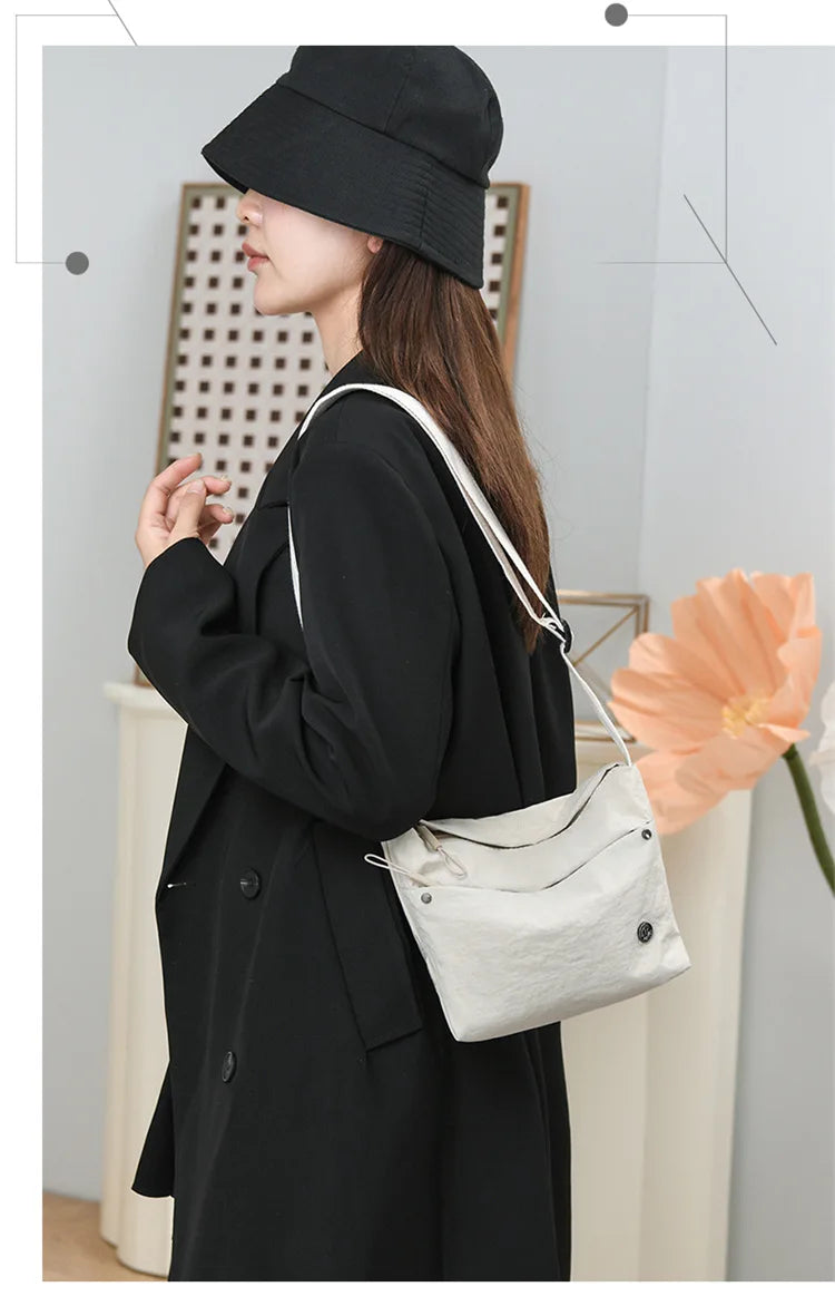 Ultra-light Nylon Crossbody Bag for Women Adjustable Wide Strap Lightweight Women's Bag Zipper Closure Stylish Messenger Bag